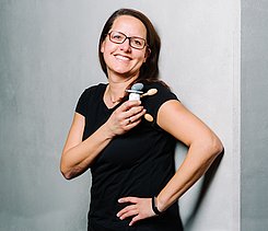 Frau Dr. Anja Steinbacher